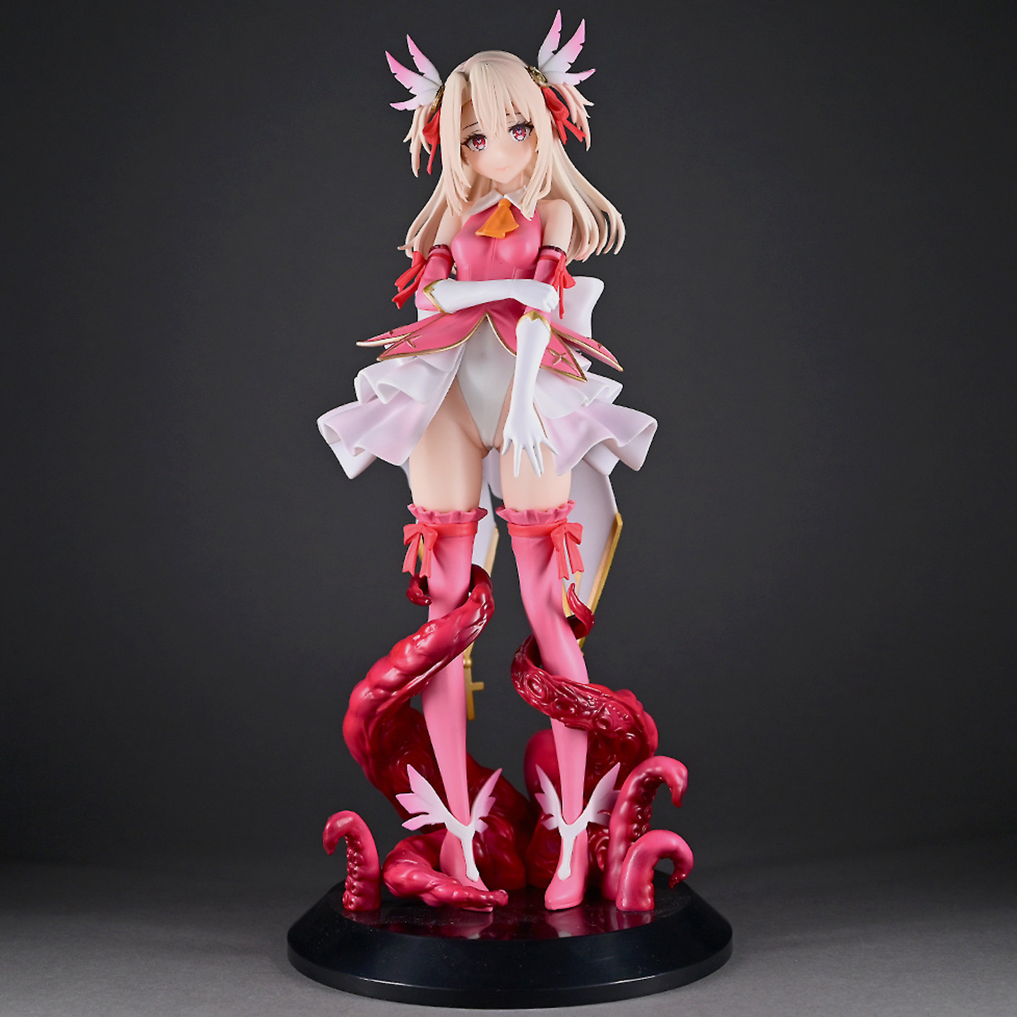 Magical Girl Illya Gk Figure F - مراجعة Fate Anime Merchandise وسعره